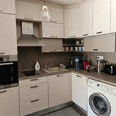 Bright Inn - Holiday & Business Apartment София Екстериор снимка