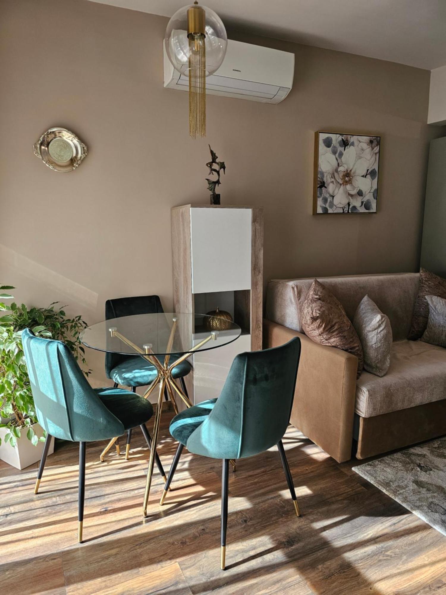 Bright Inn - Holiday & Business Apartment София Екстериор снимка