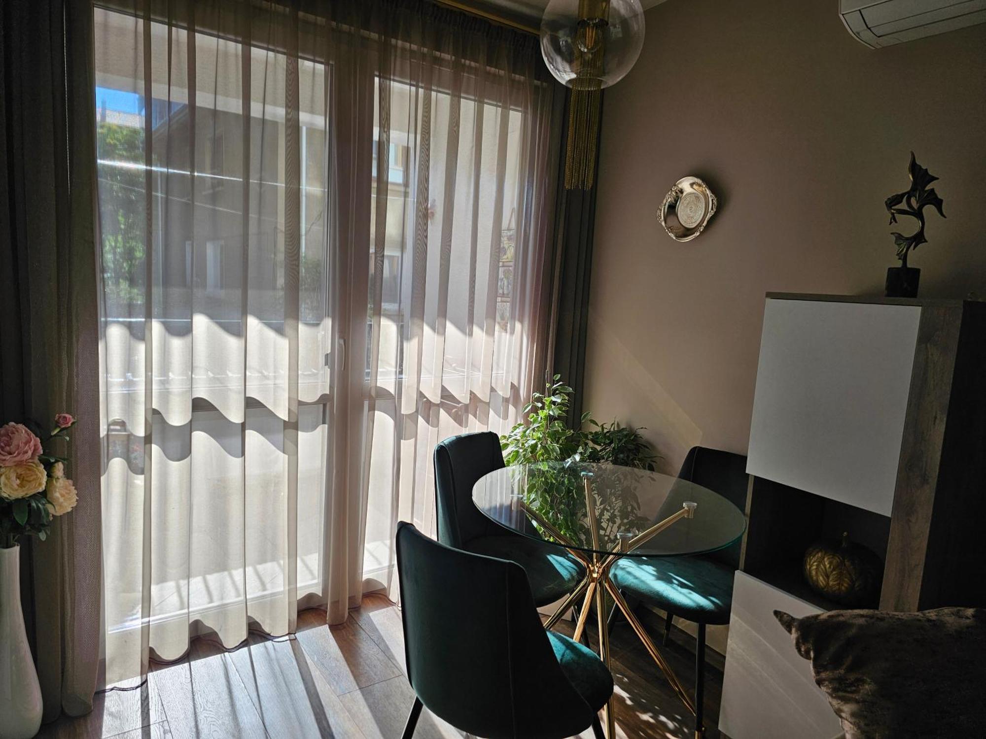 Bright Inn - Holiday & Business Apartment София Екстериор снимка